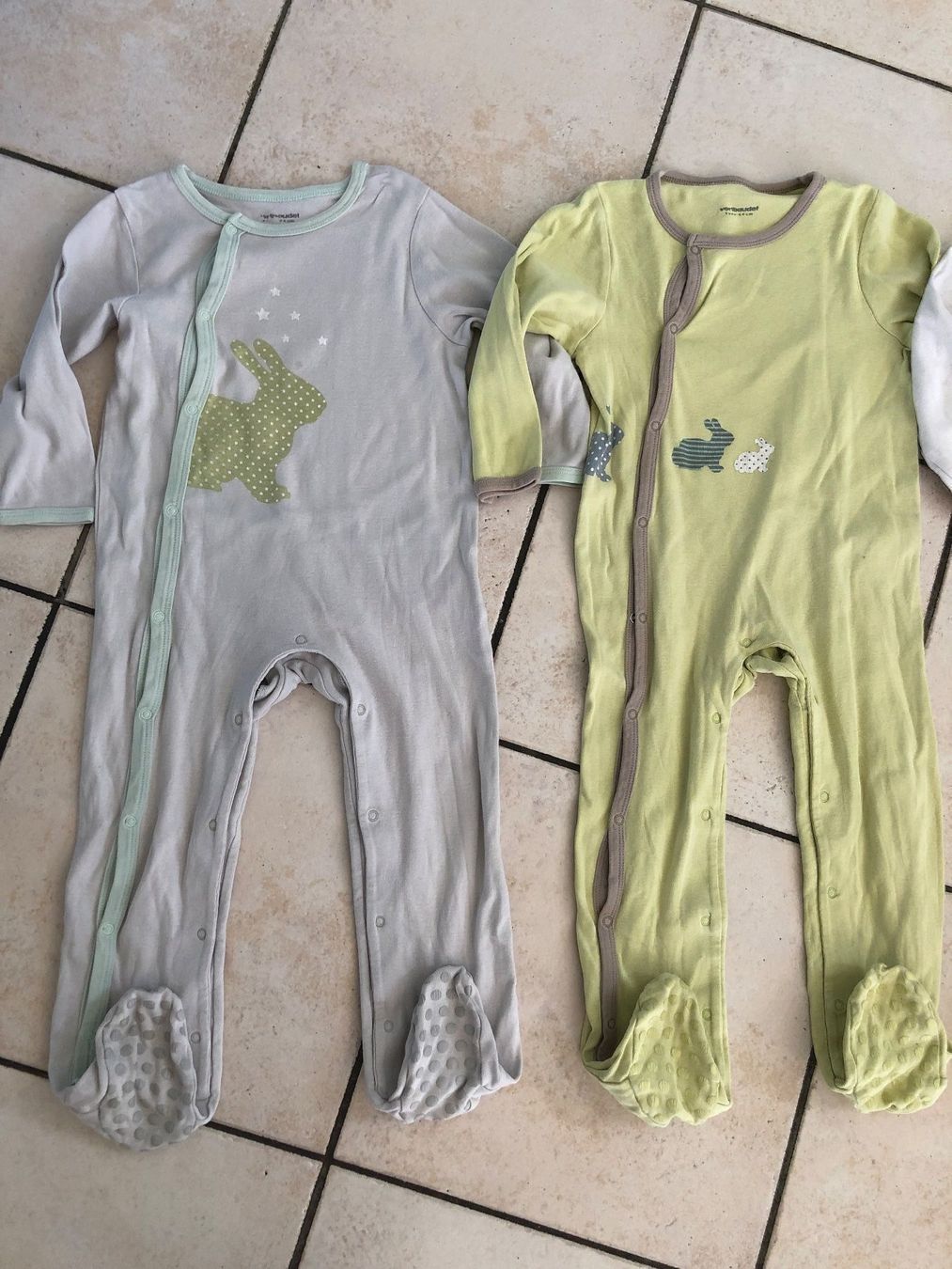 Pyjamas & Ähnliches: 3 Vertbaudet Pyjamas Gr. 94 – Gebraucht aus Obergerlafingen von cabo4 2