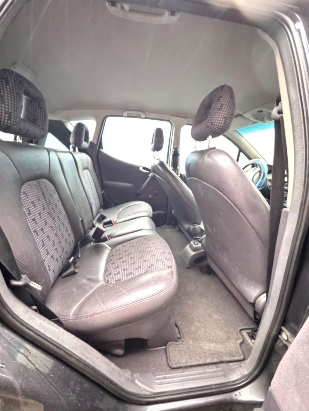 Mercedes-Benz Autos: Mercedes A 160 – Gebraucht aus Aeschiried von ala_gq5v 8
