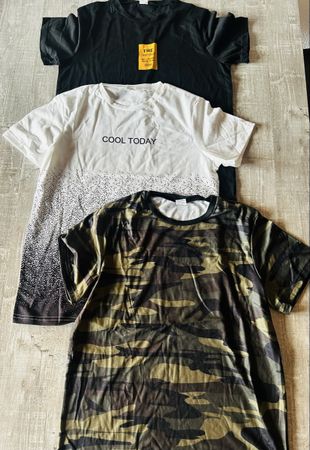 T-Shirt 3er Pack Boy Grösse 170 neuwertig