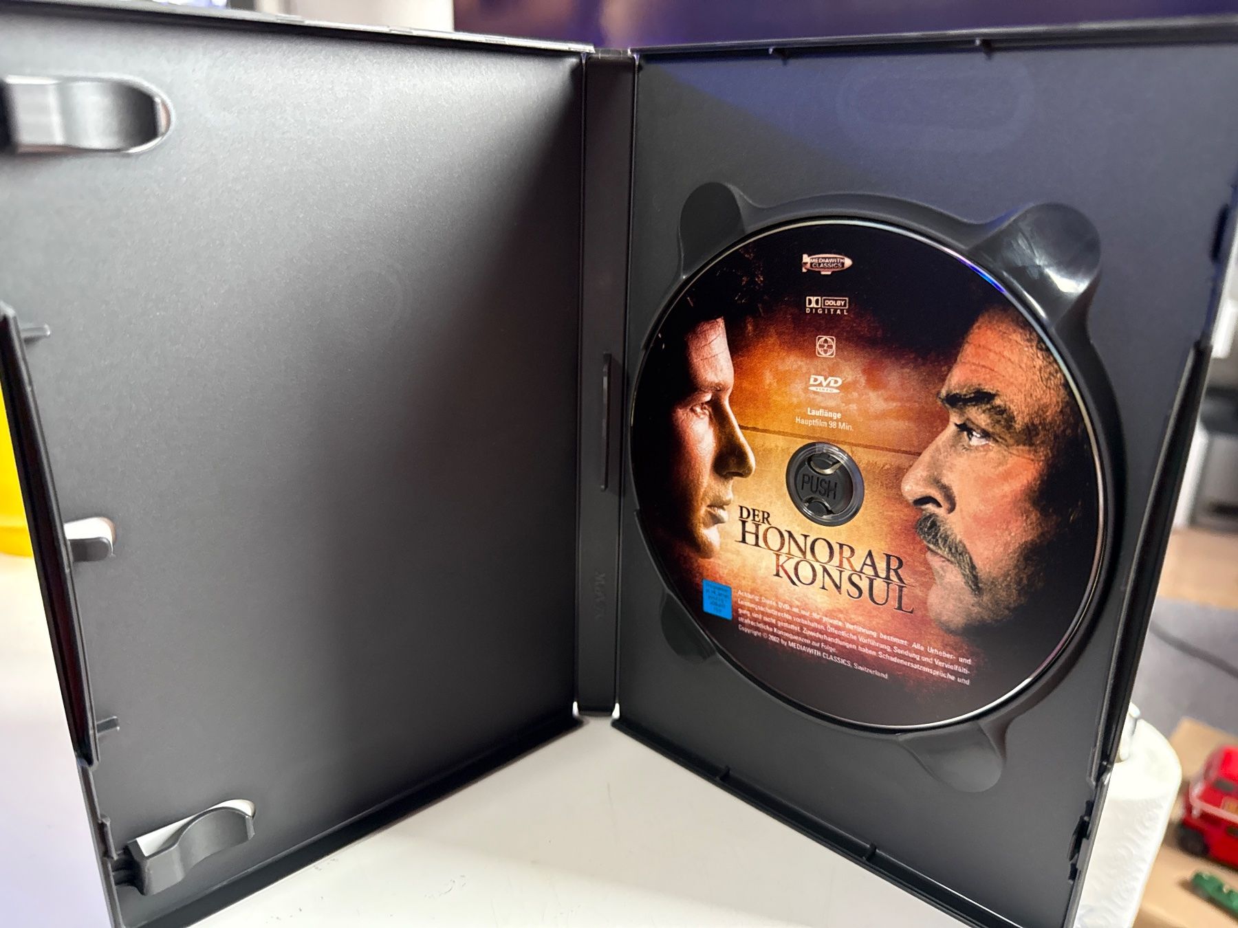 Tous les DVDs: The Honorary Consul Vergriffen – D'occasion à Allschwil par meeresperle 2