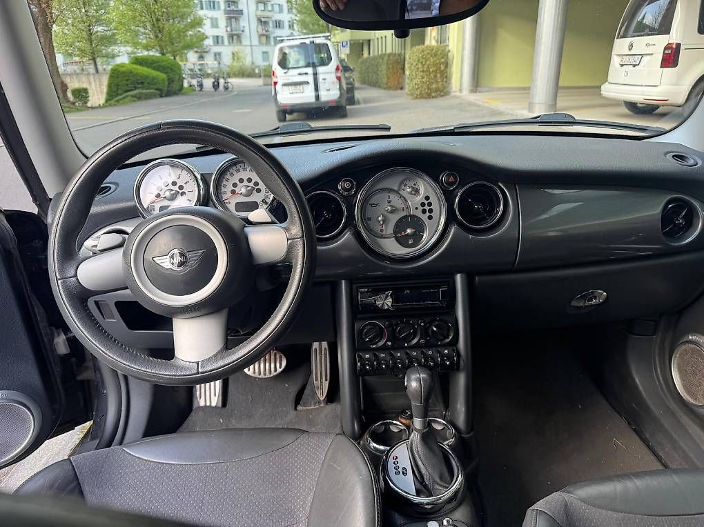 Mini Automobili: MINI Cooper  S / AUTOMATIK / MFK 13.04.2026 – Usato da Luzern venduto da Satbere 3