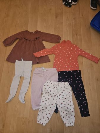 Mädchen Kleiderpaket Gr. 74 Kleid Leggings Hosen 7 Teile