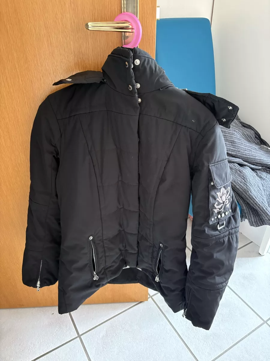 Giacche: Winterjacke – Nuovo (secondo la descrizione) da Schüpfen venduto da ani_gj8r