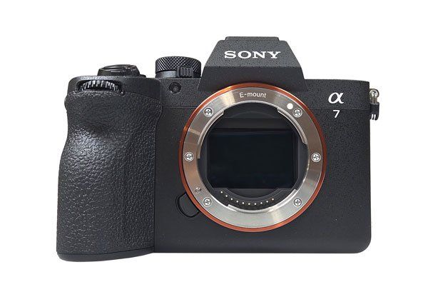 Sony Fotocamera: Sony A7 V Body black – Nuovo e nell'imballaggio originale da Grabs venduto da fotostar01