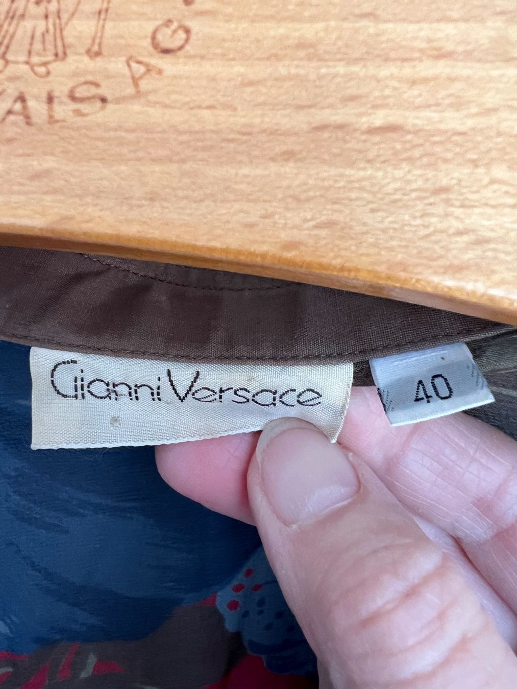 Versace Camicette: Gianni Versace Bluse Seide Gr. 40 Vintage – Usato da Biel/Bienne venduto da Girasole232 4
