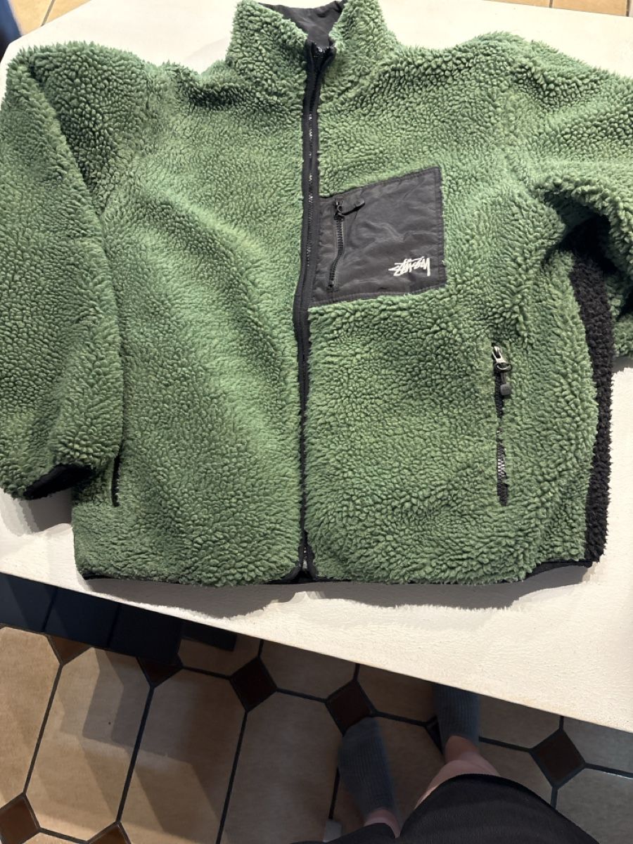 Jacken: Veste d’hiver réversible – Neu (gemäss Beschreibung) aus Uvrier von lou_dhk8 2