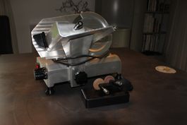 Aufschnittmaschine