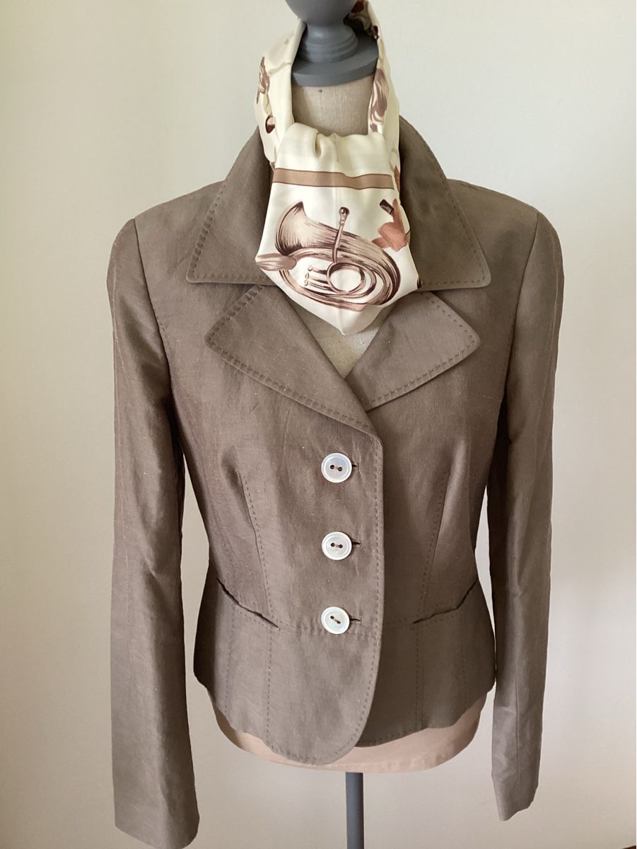 Bogner Giacche: Bogner, Damenleinenblazer, Gr. 40 – Usato da Salenstein venduto da Esprit57