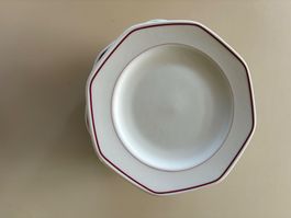 Teller-Set weiss mit rotem Rand 21cm 12er  Set guter Zustand