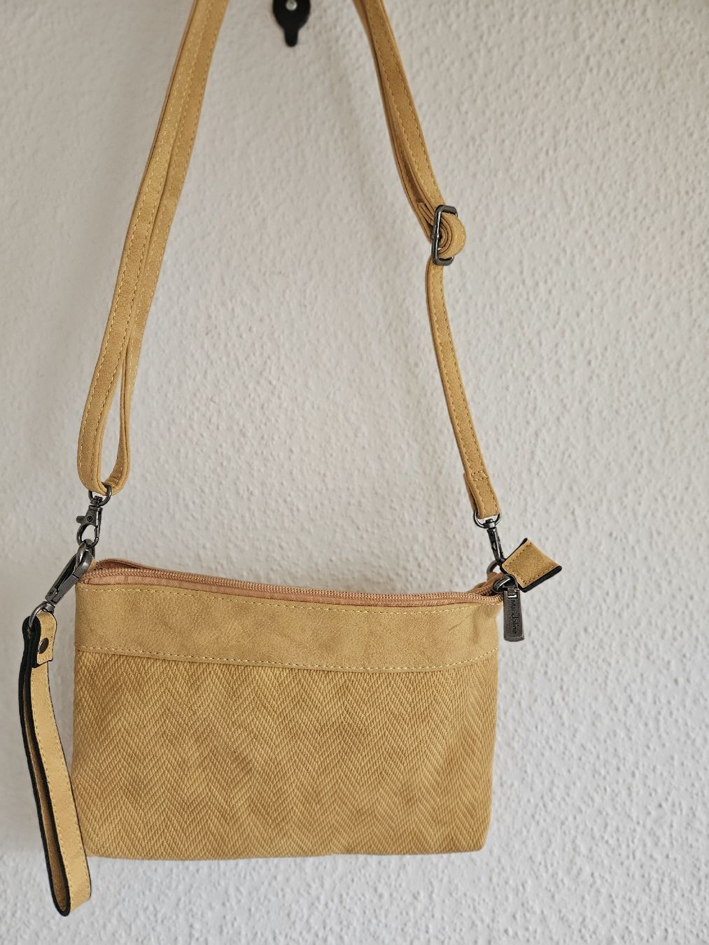 Borse da donna: Senfgelbe Handtasche – Usato da Zürich venduto da SarinaE
