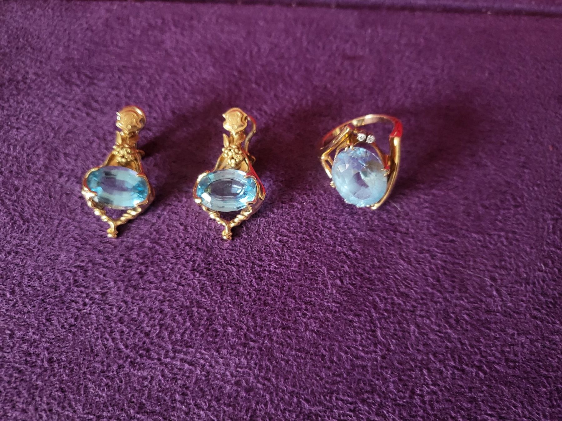 Sonstiger Schmuck: Gold Schmuckset: Ring und Ohrringe mit Topaz – Gebraucht aus Delémont von mvl_l76c