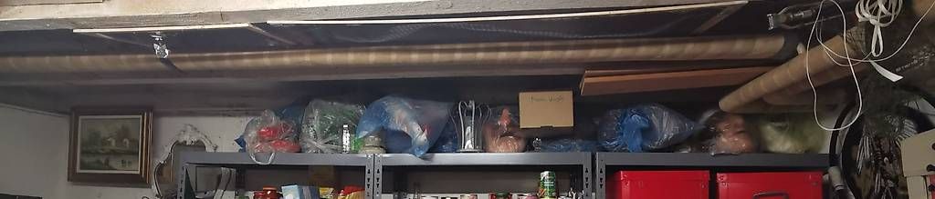 Costumi: Fasnachtskostüme für Gross und Klein – Usato da Lausen venduto da 04362 2