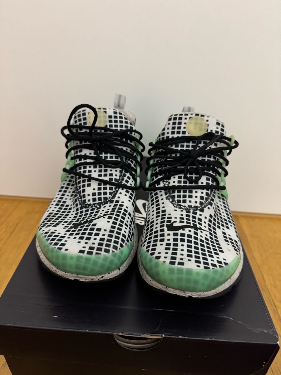 Nike Herrenschuhe: Nike Presto Green Glow Pixel Gr:41 – Gebraucht aus Sissach von Kicks13 1