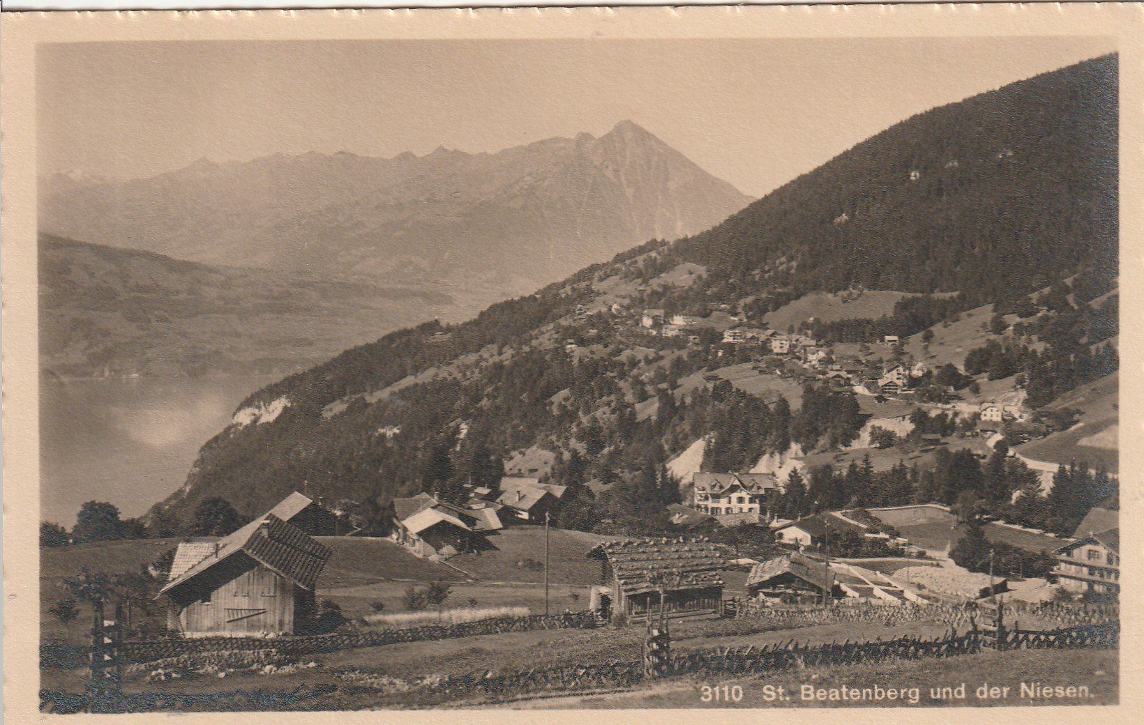 Cartes postales: St.Beatenberg und der Niesen – D'occasion à uttwil par Koehlerfred