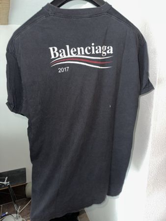Balenciaga T-Shirt schwarz Grösse L gebraucht