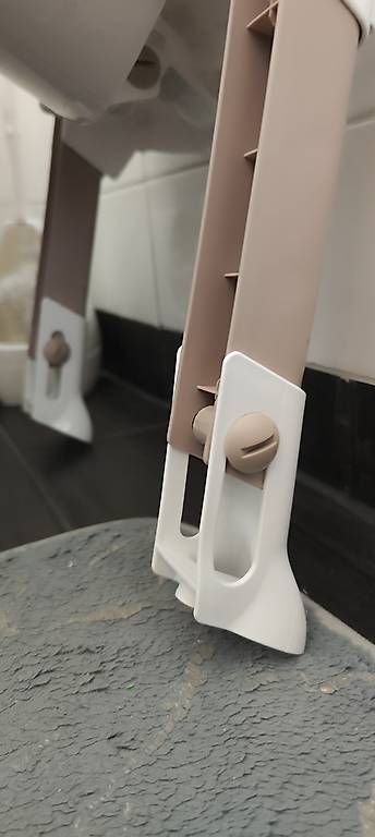 WC: Kinder WC-Sitz mit Treppe  gratis abzugeben – Usato da Rickenbach Sulz venduto da nna81 2