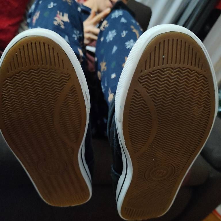 Scarpe da donna: Stiefeletten aus Wildleder – Usato da Zürich venduto da Orkageta