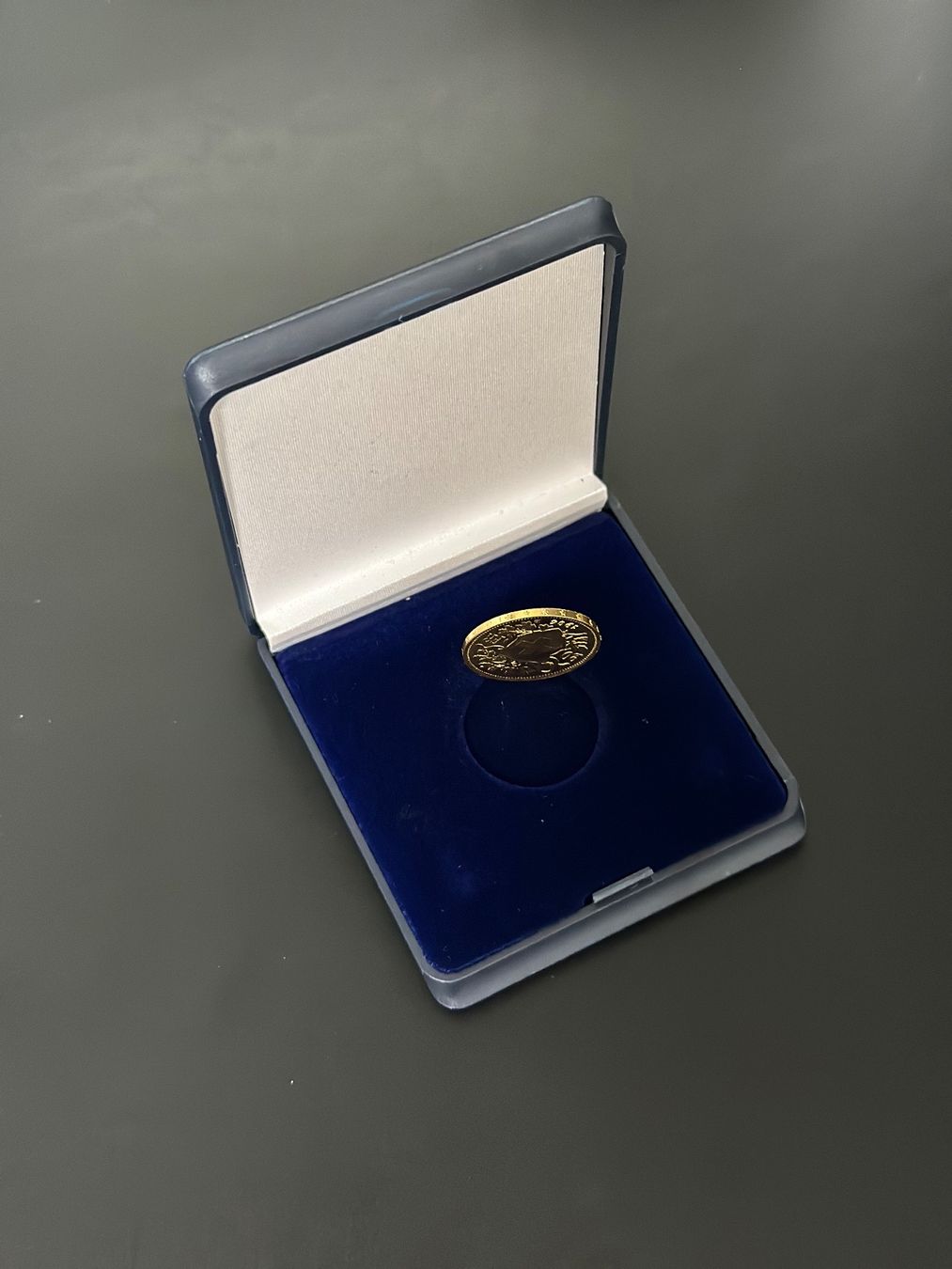 Tutti le monete: Goldvreneli RAR 20-er 1904 jg – Nuovo e nell'imballaggio originale da Untersiggenthal venduto da byiggy 4