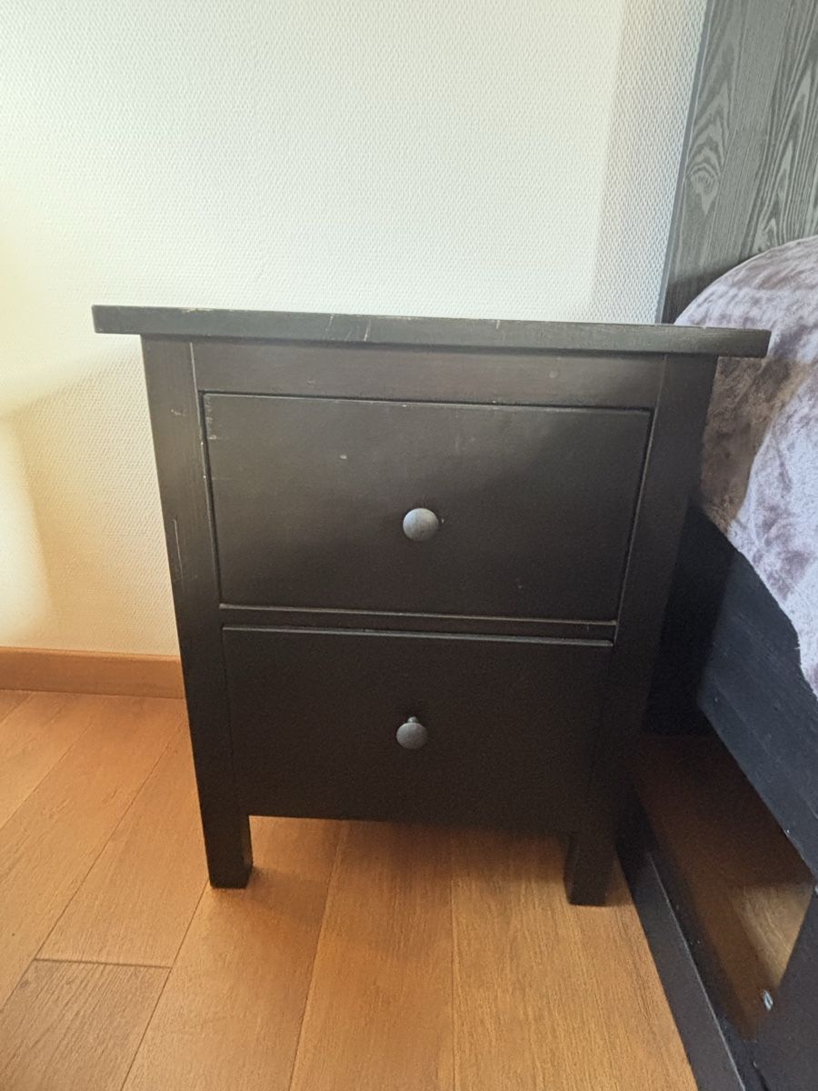 Letti: Ikea-Bett mit zwei Nachttischen – Usato da Basel venduto da flo_zvn9 4