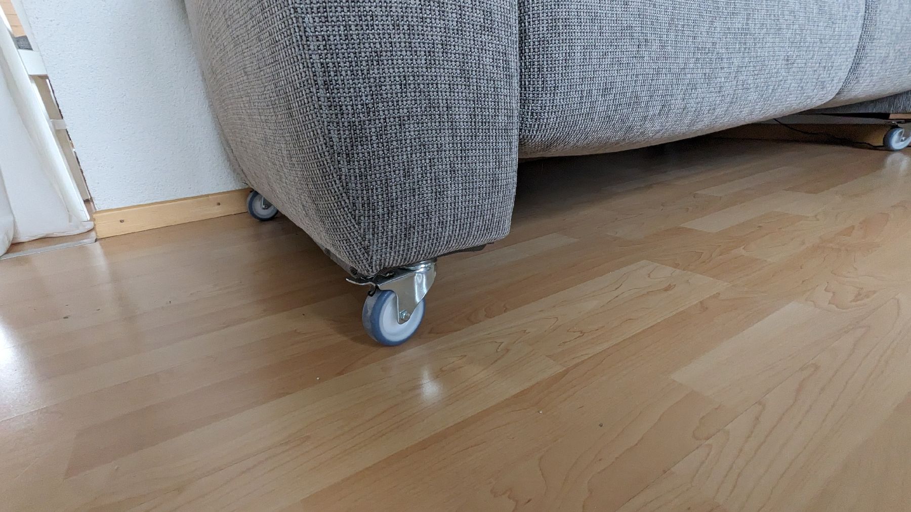 Divani: Elektrisches 2er Sofa – Usato da Romanshorn venduto da chaanem 7