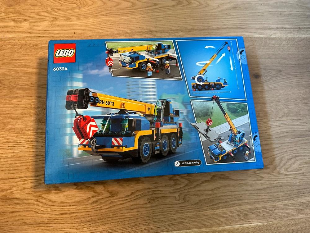 LEGO City La Grue Mobile 60324 - Camion Jouet Engin de Chantier