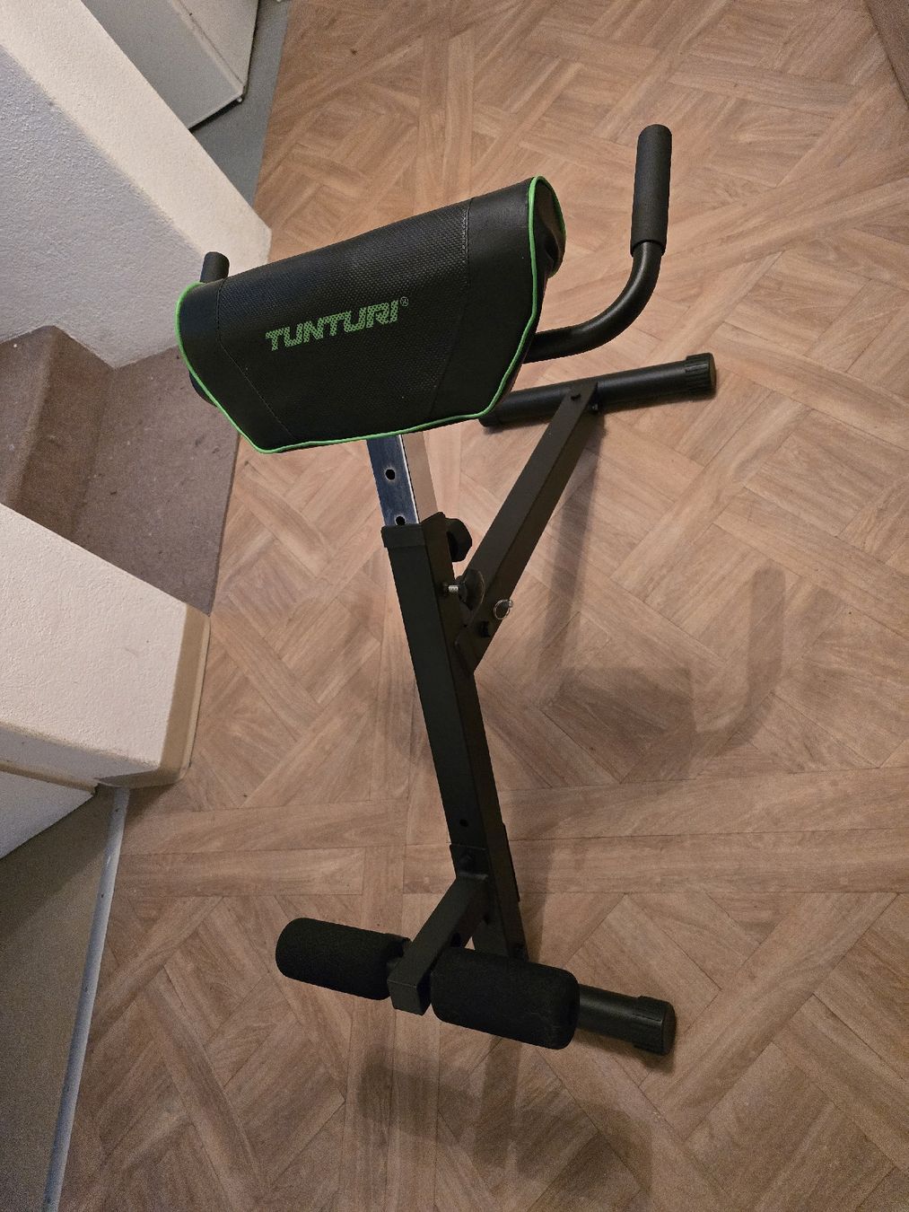 Hometrainer: Bauch Rückentrainer Tunturi – Usato da Aarau Rohr venduto da raucher66 2