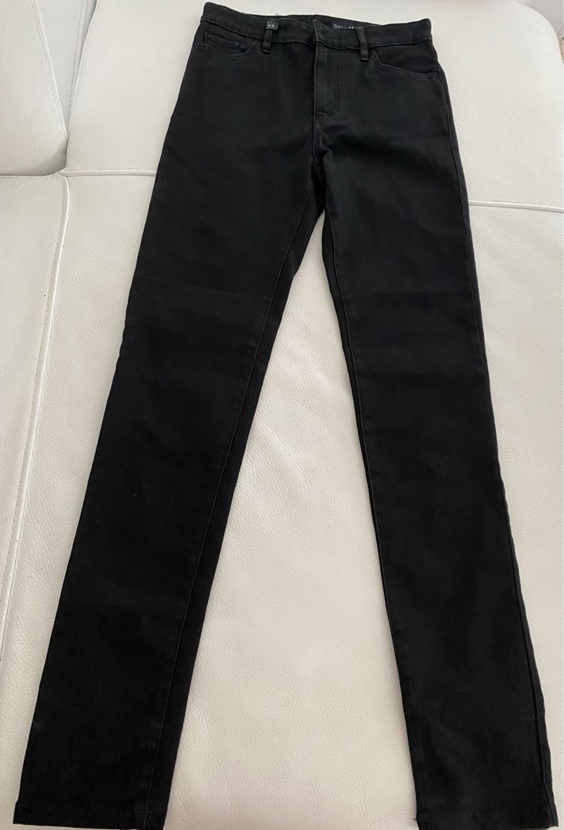 Armani Pantaloni: Armani jeans Hose 🌸 – Usato da Opfikon venduto da Luis144