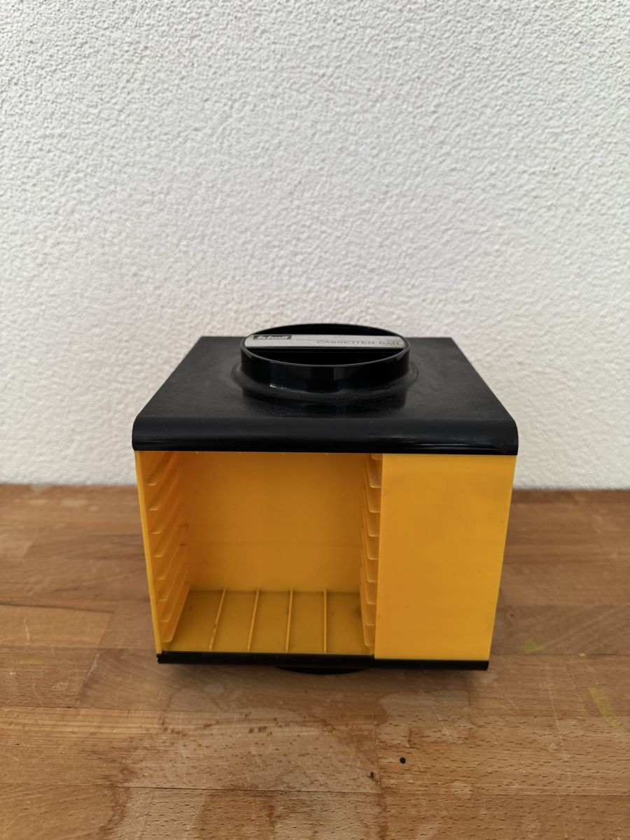 Musicassette: Vintage Schott Cassetten-Bar – Usato da Zollikon venduto da bailey_i 1