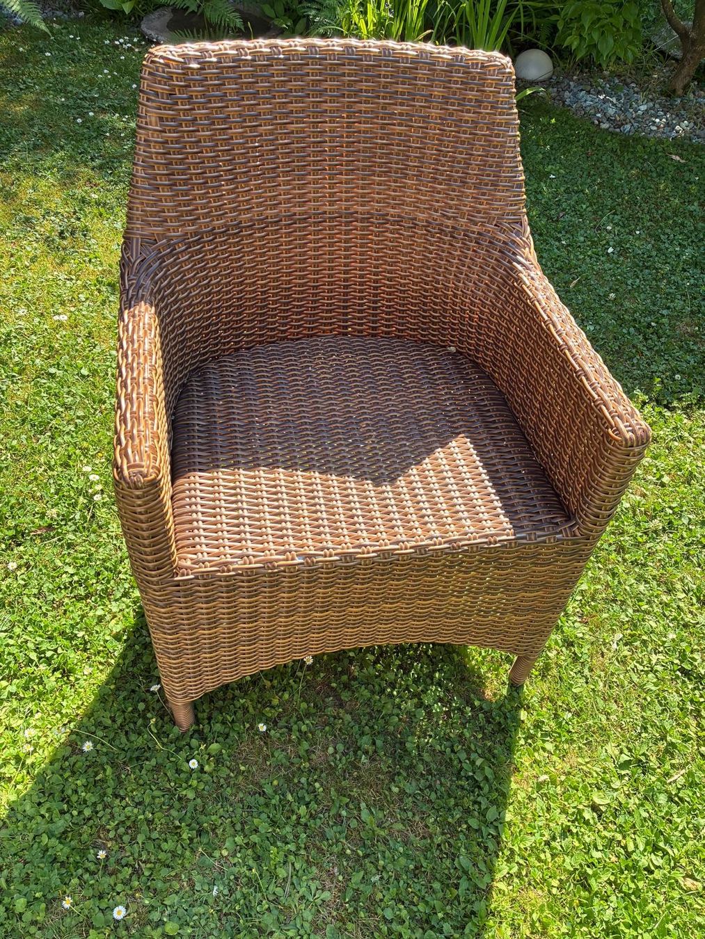 Sessel: Robuste Gartenstühle – Gebraucht aus Winterthur von Huir01 2