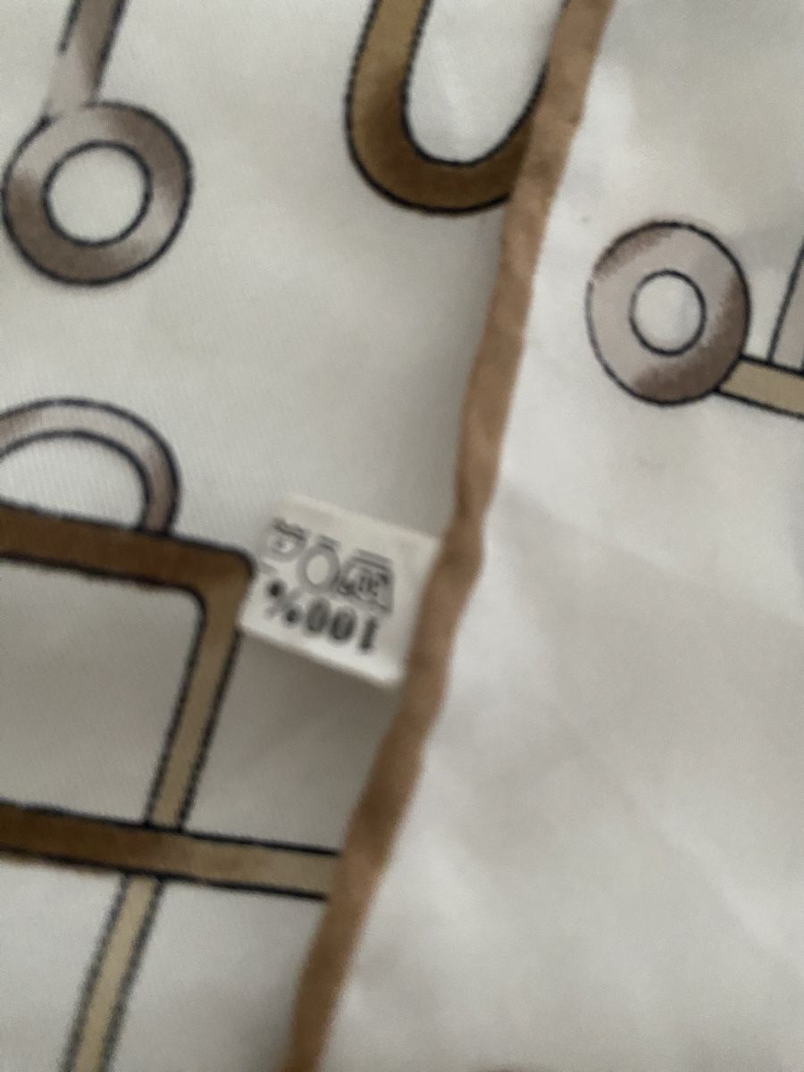 Foulards, Tücher & Schals: Seiden Schal 🌸 – Gebraucht aus Opfikon von Luis144 6