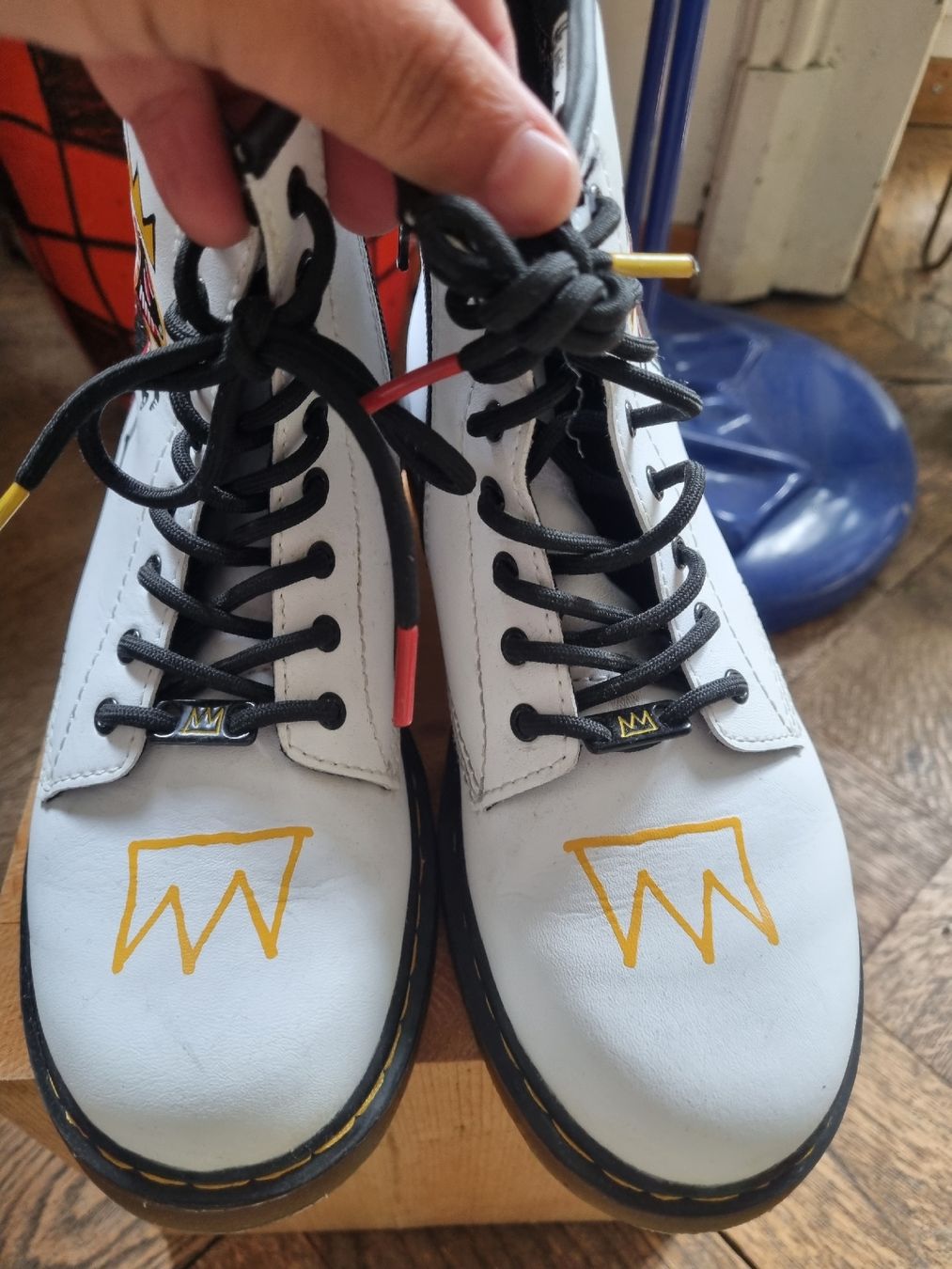Dr. Martens Scarpe da uomo: Dr. Martens Basquiat, taille 36, bottes enfant – Usato da Fribourg venduto da sal_5ln6 7