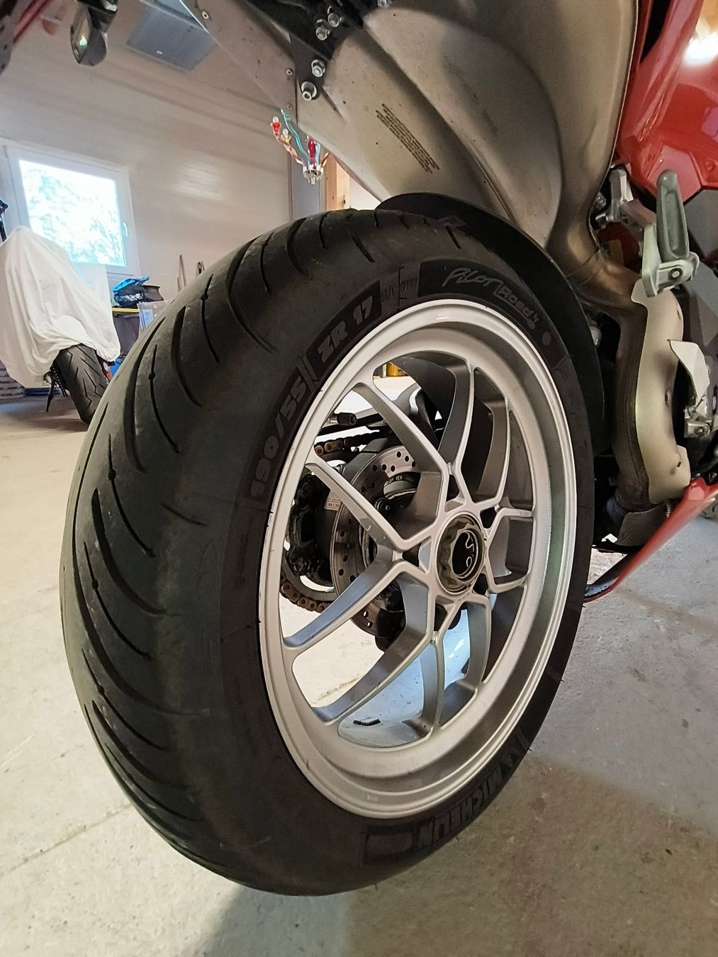 MV Agusta Strasse: Motorrad MV Agusta F4rr. – Gebraucht aus Reutigen von steinpilzli 4