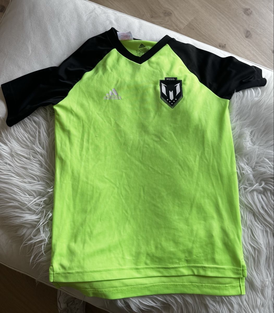 Adidas T-Shirts: 2 Messi T Shirts Gr. 152 – Gebraucht aus Buchs SG von Scheni71 1