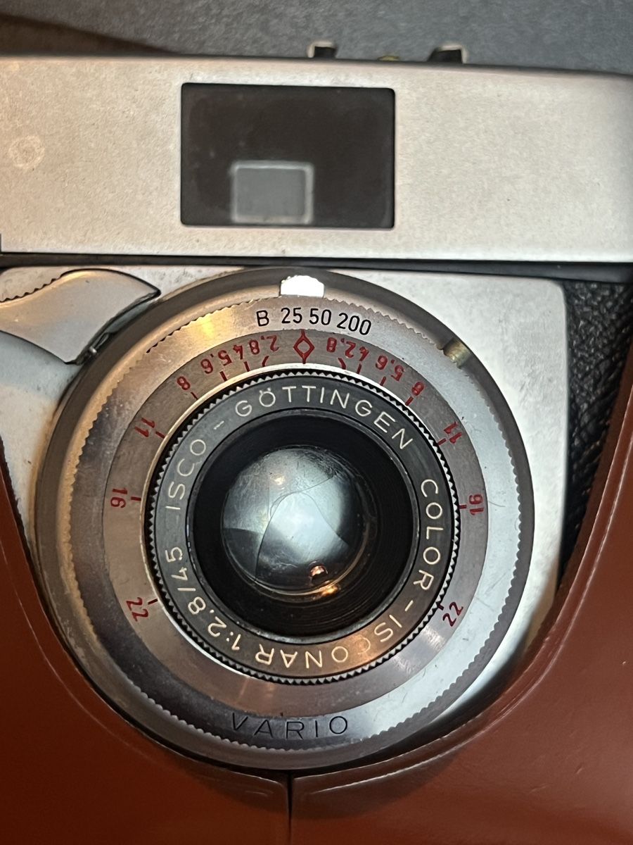 Fotocamera: Ancien appareil photo  – Usato da La Neuveville venduto da XavierLuke 2