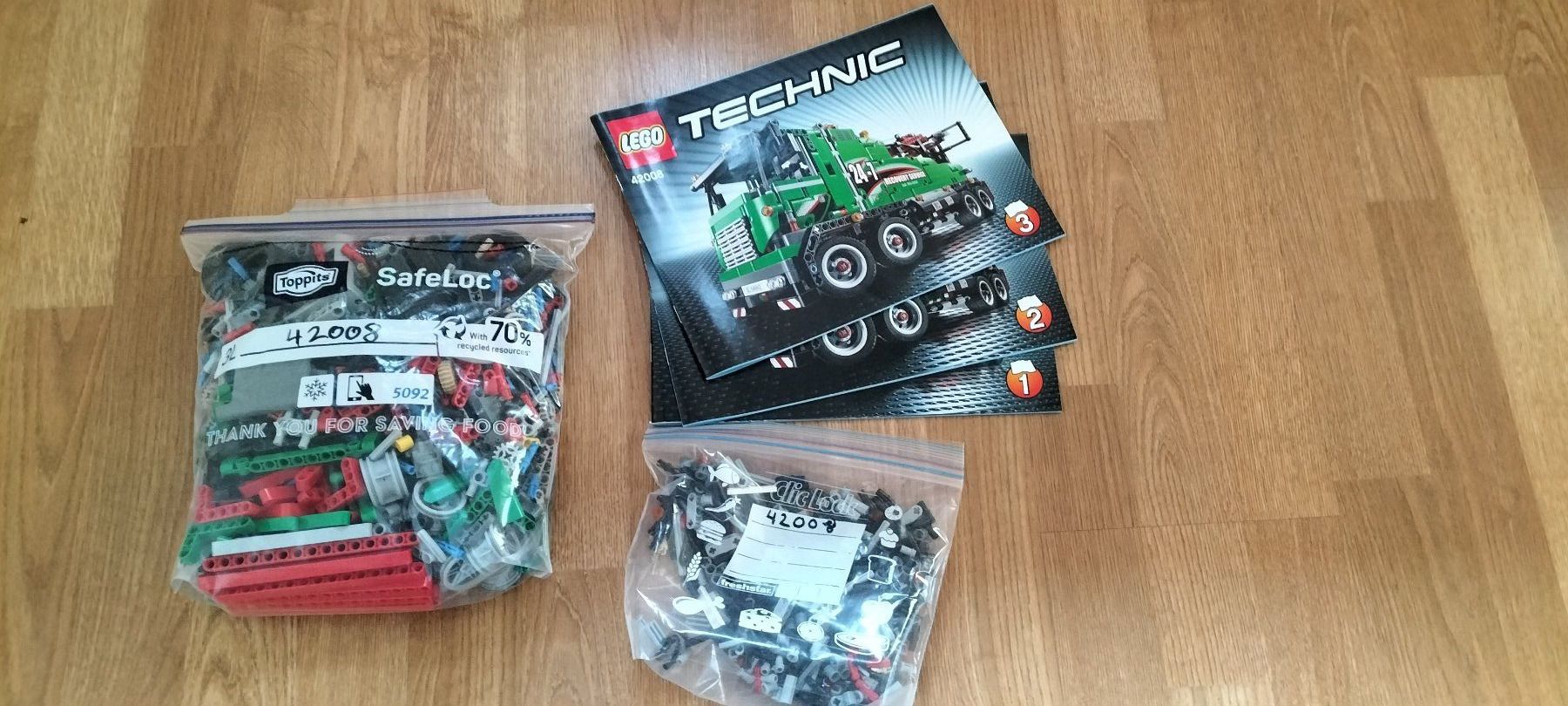 Lego Spielzeuge: Lego Technic 42008 – Gebraucht aus Kerzers von Pachystachys