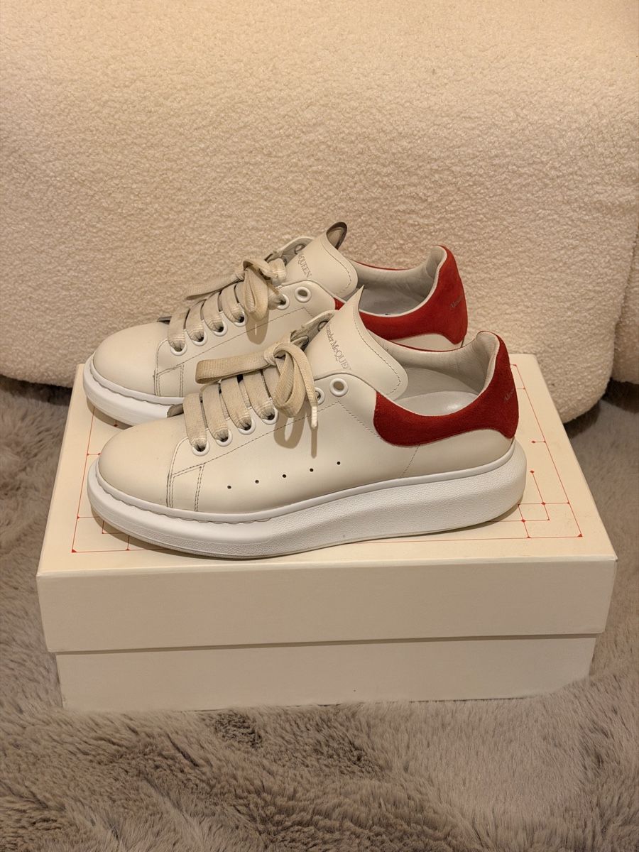 Alexander Mcqueen Chaussures hommes: Baskets Alexander McQueen – D'occasion à Le Lignon par Ana2831