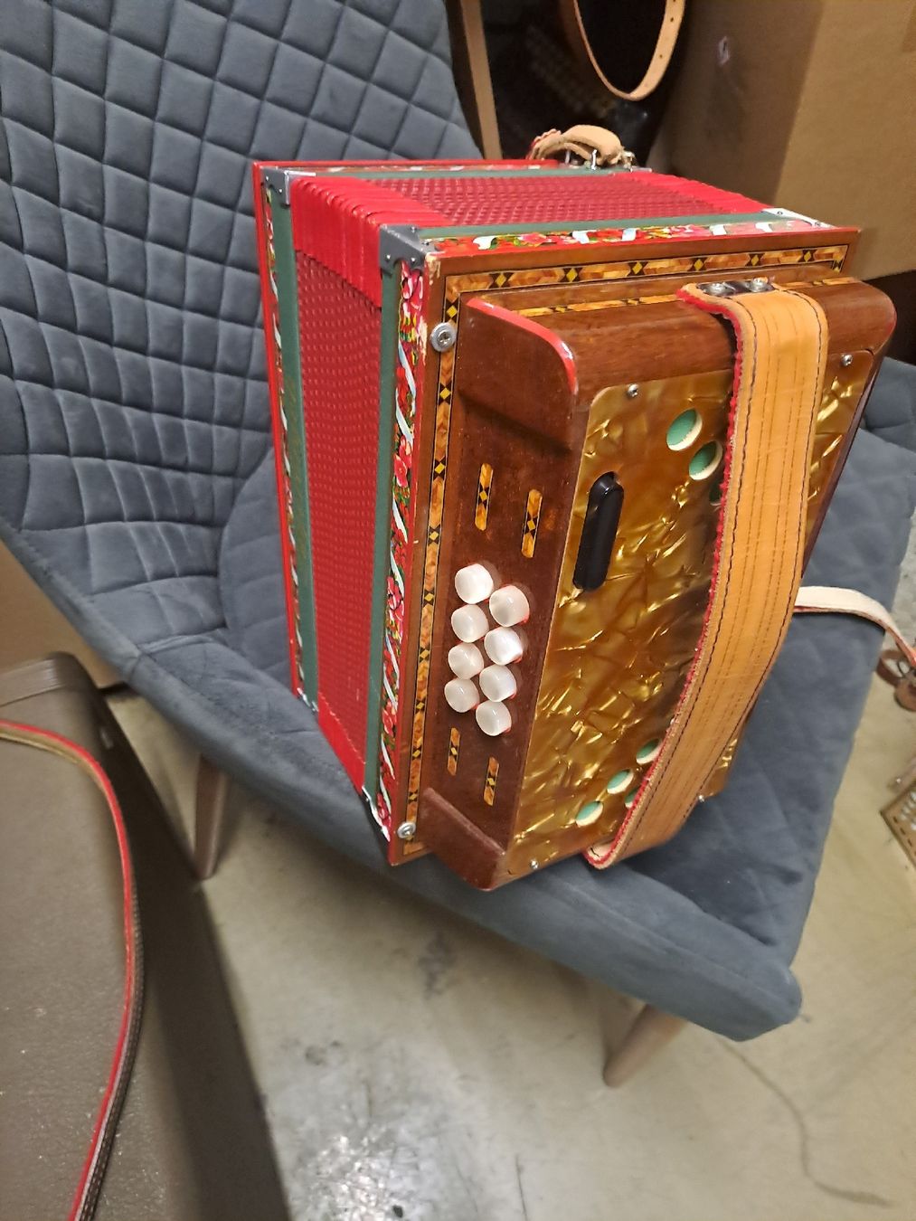 Musikinstrumente: zuger orgeli Klein model super orgeli – Gebraucht aus Villeneuve von BibiVintage 1