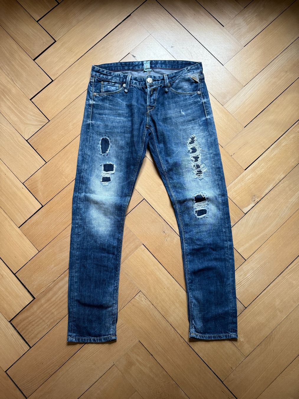 Replay Jeans: REPLAY - Destroyed Slim Jeans dunkelblau 29 – Gebraucht aus Zürich von Diazaio