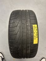 2x Pirelli 255/35 R19 Winterreifen