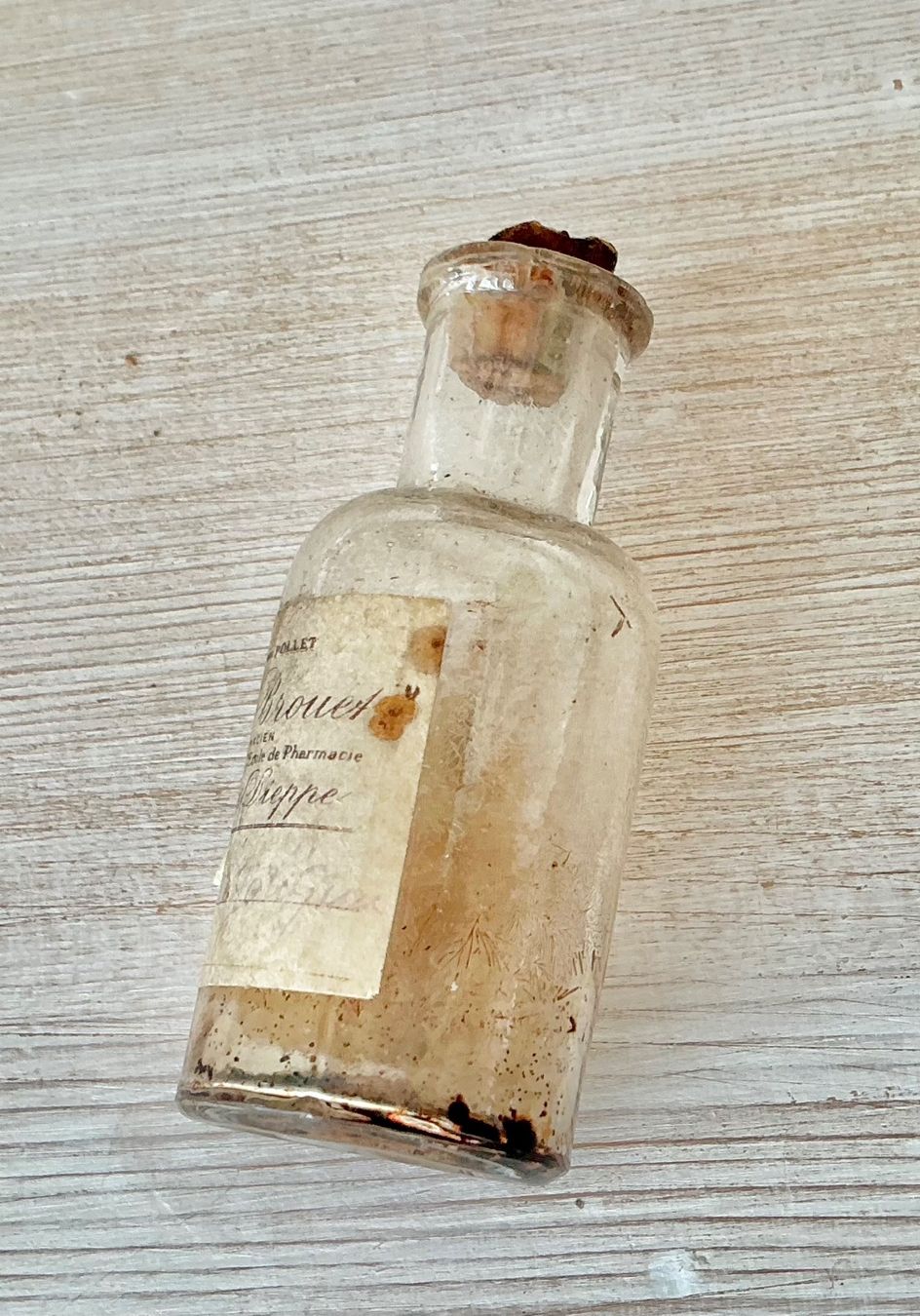 Matériel de laboratoire: URALTES APOTHEKER GLASFLÄSCHCHEN 1880 – D'occasion à Zell LU par Silvermemory 2