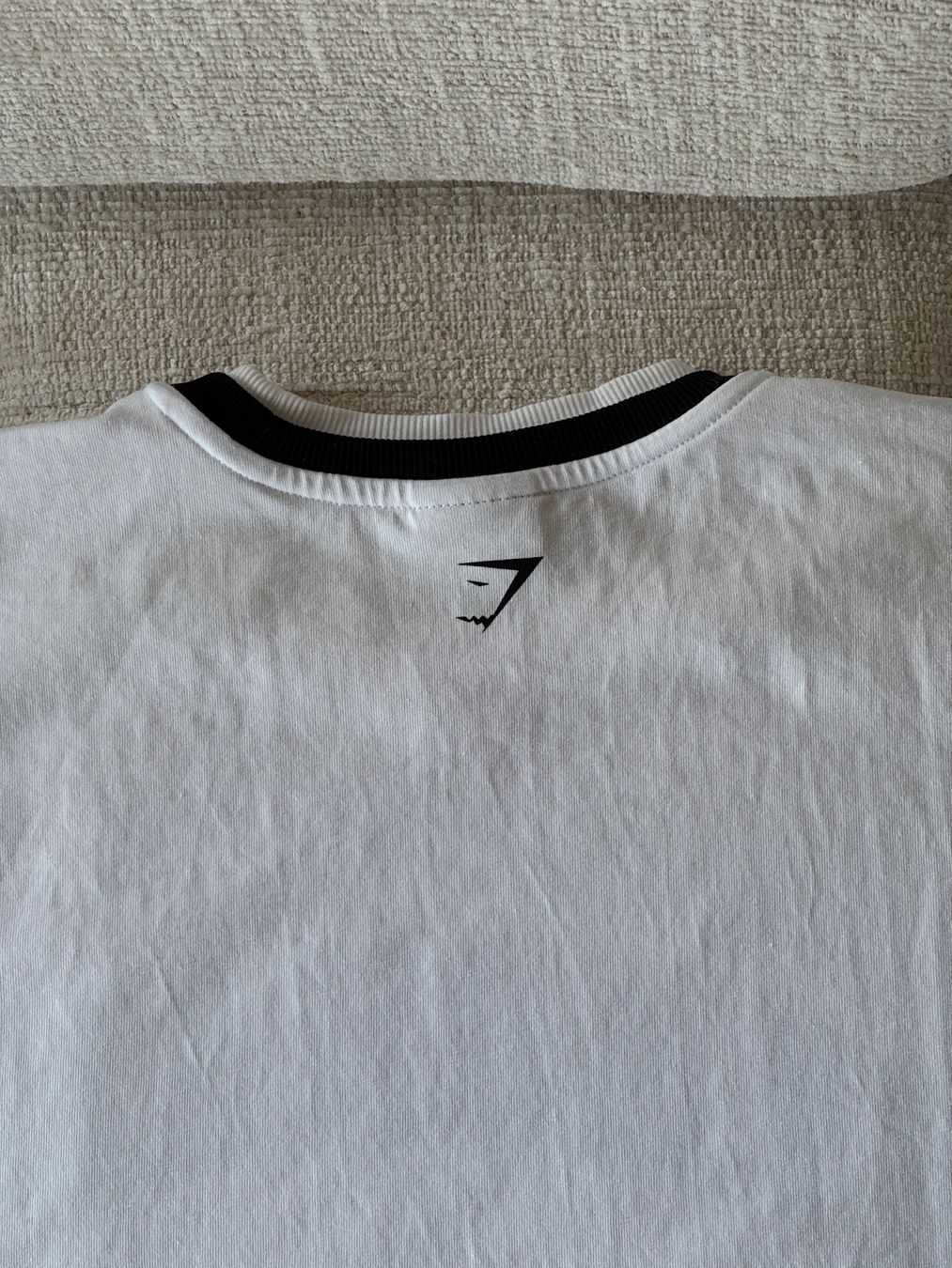Gymshark T-shirt: Gymshark | T-Shirt – Nuovo (secondo la descrizione) da Horgen venduto da onur_5 3