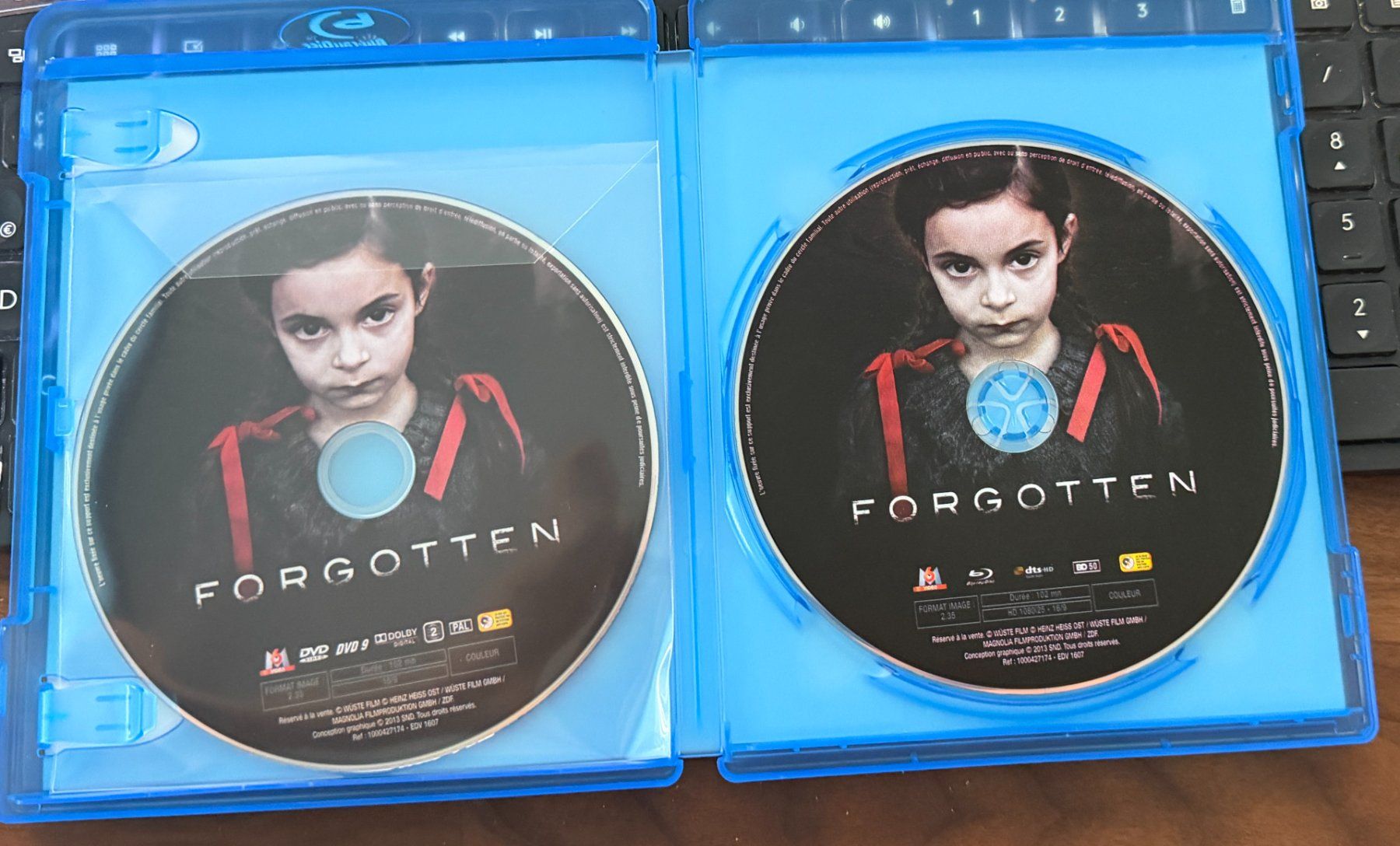 Tutti i DVDs: Forgotten (2012) - Blu-ray + DVD – Usato da Semsales venduto da __Florian__ 3