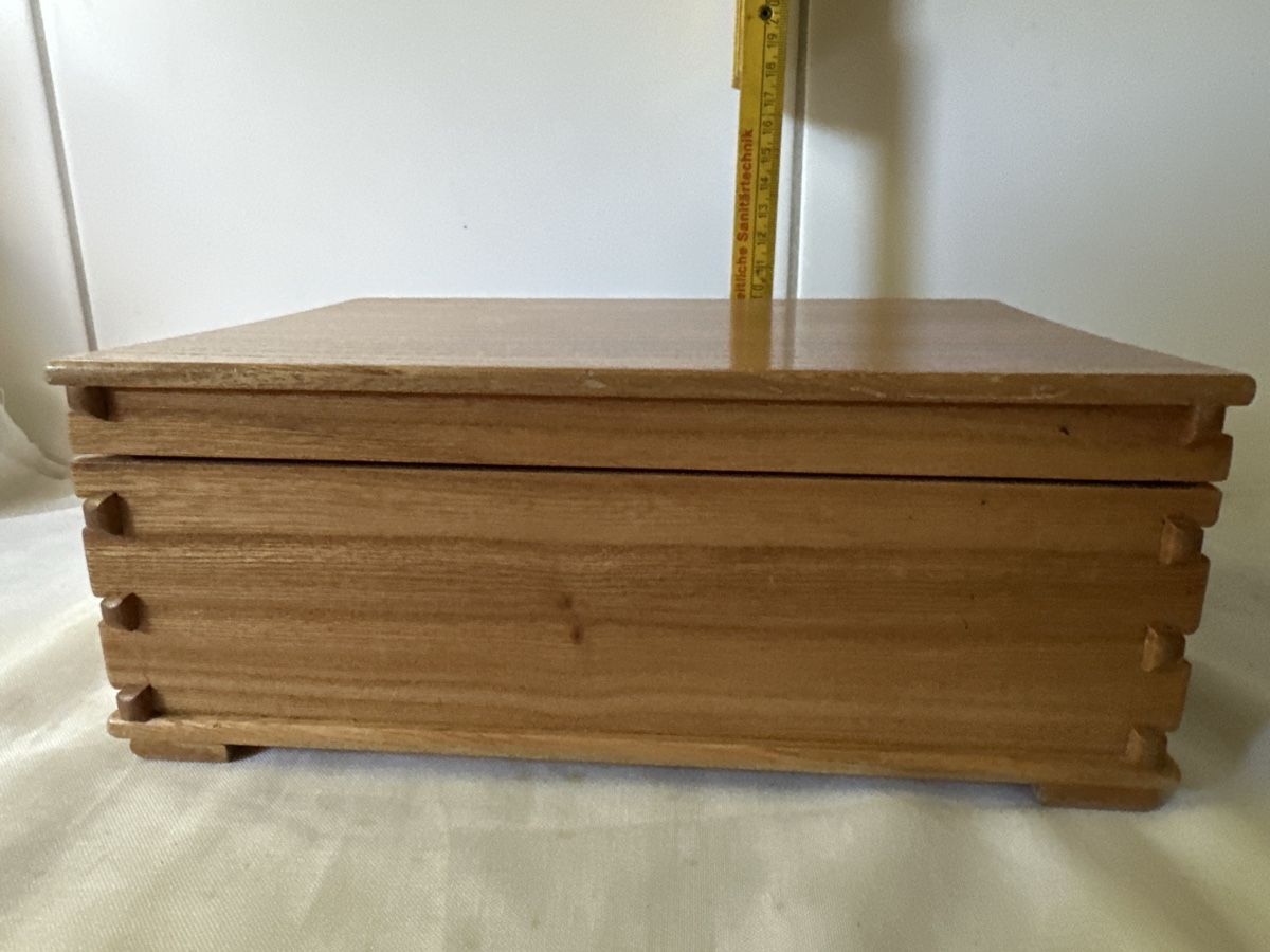 Schmuckkästen: Holz Schmuckschatulle mit Einsatz – Gebraucht aus Zürich von Chaeffeler 8