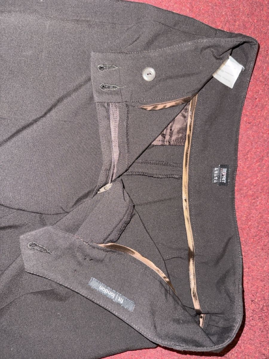 Completi & Tailleur: ESPRIT Anzugshose Damen - dunkelbraun – Usato da Herrliberg venduto da Joy_Strehler 5