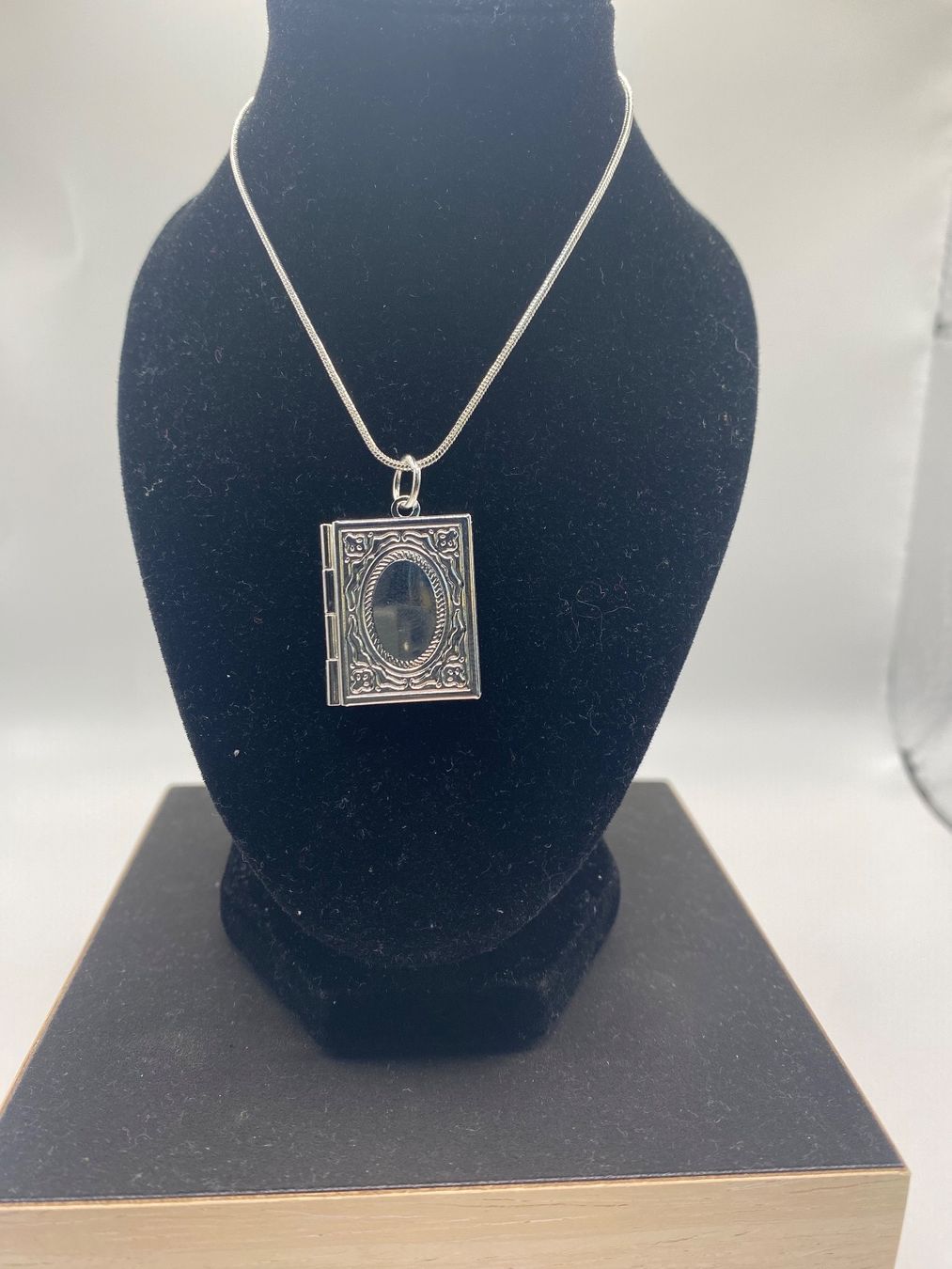 Catenine: Collier avec pendentif longueur 25cm – Nuovo (secondo la descrizione) da Chamoson venduto da Pince26 3