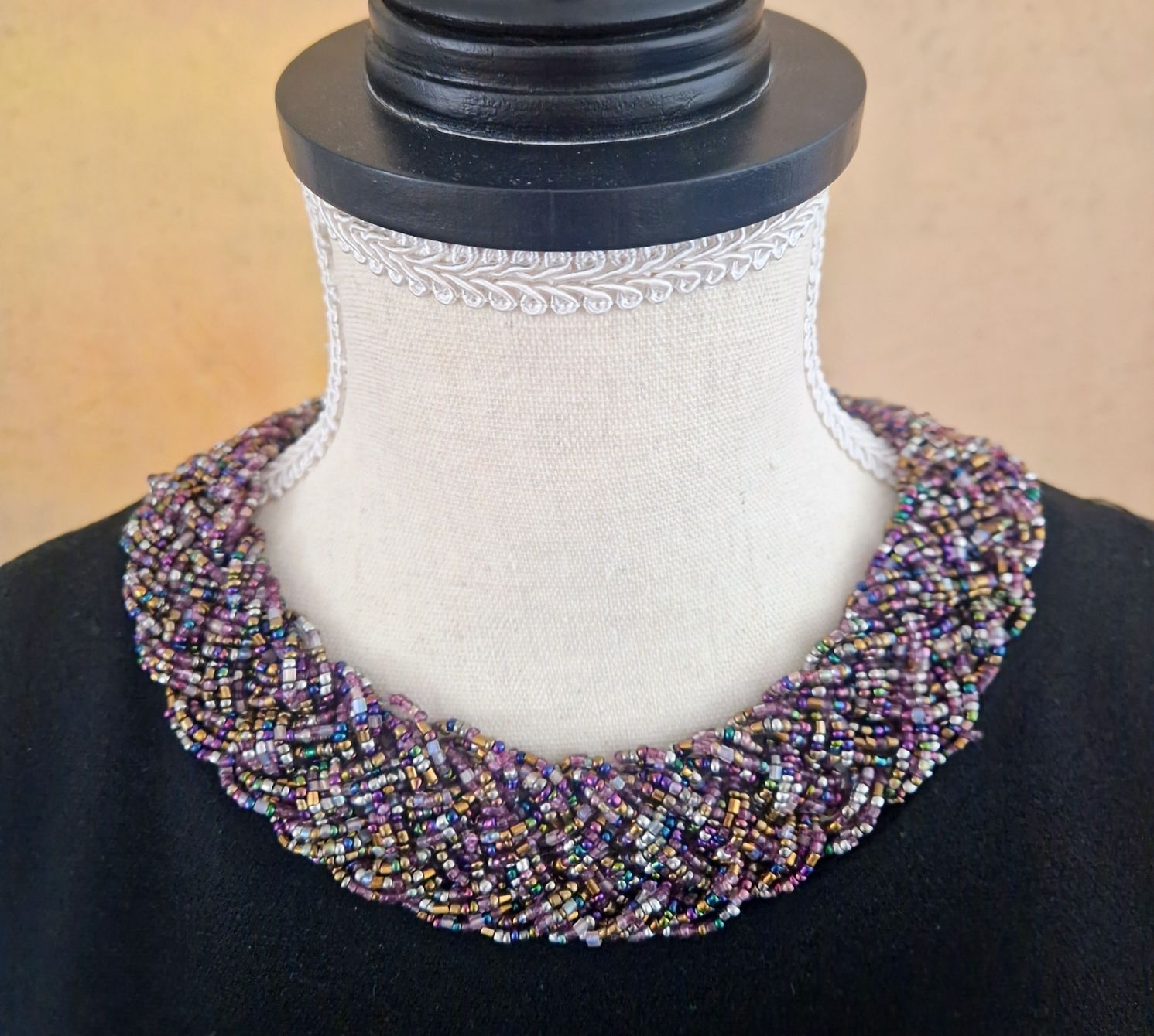 Catenine: Statement Halskette in Lila – Usato da Horgen venduto da akkohappyshopping 1