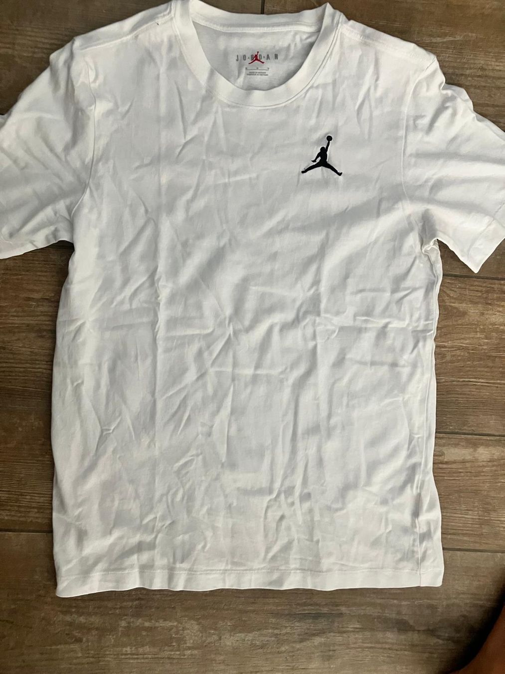Jordan T-shirt: Neue Jordan T-Shirt  – Nuovo (secondo la descrizione) da Bigorio venduto da Elen78