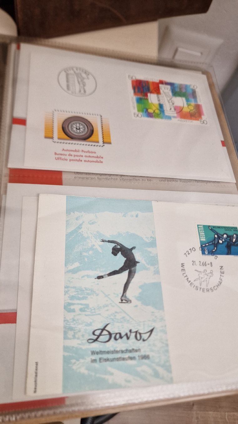 Alle Briefmarken: Schweizerische Feldpost Sammlung im Album, – Gebraucht aus Herisau von Antiques.AR 4