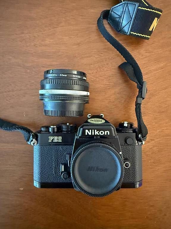 Appareil photo: Nikon Analog FE2 + Nikon L37c / 52mm Lens – D'occasion à Lachen SZ par mar_pc6x 1