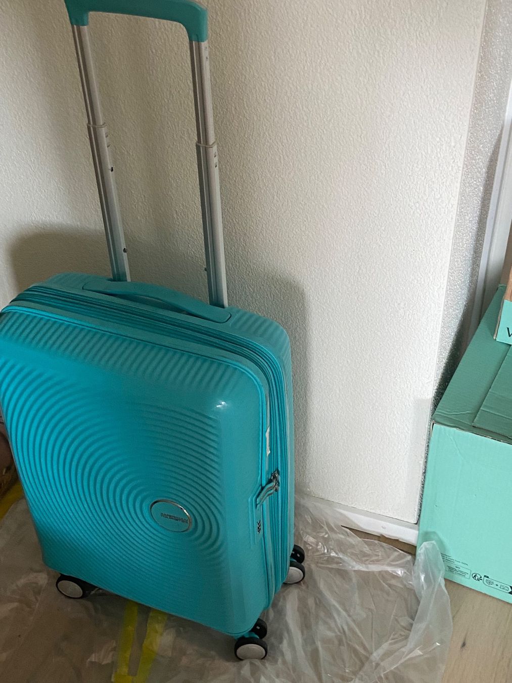 Valises de voyage: Koffer – D'occasion à Obfelden par dor_vyk6 2